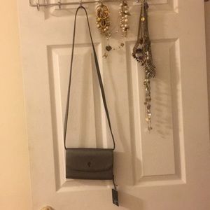 simply vera vera wang signature envelope crossbody bag